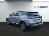 Gebraucht Peugeot 3008 131 PS (96 kW) 2023 Lack grau artense/metallic klarlack SUV