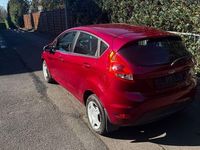 Gebraucht Ford Fiesta Ghia 82 PS (60 kW) 2009 Rot Kleinwagen