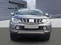 Gebraucht Mitsubishi L200 Plus 181 PS (133 kW) 2016 Titanium grey Pickup