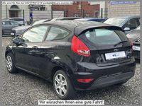 Gebraucht Ford Fiesta Trend 60 PS (44 kW) 2011 Schwarz Kleinwagen
