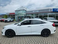 Gebraucht Honda Civic Executive 182 PS (133 kW) 2017 Taffeta white Limousine
