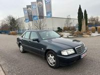 Gebraucht Mercedes C180 122 PS (89 kW) 2000 Blau Limousine