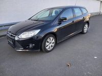 Gebraucht Ford Focus 95 PS (69 kW) 2012 Schwarz Kombi