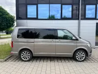 Gebraucht VW Multivan Highline 204 PS (150 kW) 2018 Beige Van / Kleinbus