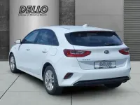 Gebraucht Kia Ceed Edition 7 101 PS (74 kW) 2021 Weiß Kleinwagen