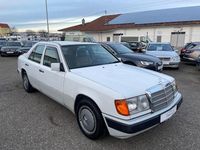 Gebraucht Mercedes 200 75 PS (55 kW) 1992 Weiß Limousine