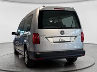 Gebraucht VW Caddy Maxi 125 PS (91 kW) 2018 Silber Van / Kleinbus