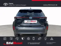 Gebraucht Toyota Yaris Connect Style 116 PS (85 kW) 2024 Schwarz Kleinwagen