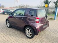 Gebraucht Toyota iQ 98 PS (72 kW) 2012 Braun Kleinwagen