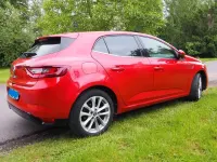 Gebraucht Renault Mégane IV Intens 132 PS (97 kW) 2018 Rot Limousine