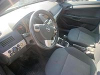 Gebraucht Opel Astra 116 PS (85 kW) 2007 Silber Kombi