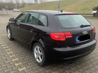 Gebraucht Audi A3 Sportback 125 PS (91 kW) 2010 Schwarz Kleinwagen