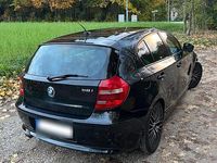 Gebraucht BMW 118 143 PS (105 kW) 2010 Schwarz Kleinwagen