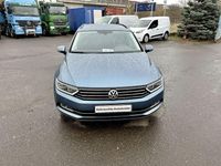 Gebraucht VW Passat Comfortline 150 PS (110 kW) 2015 Blau Kombi