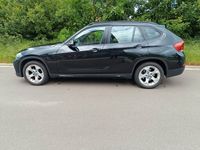 gebraucht BMW X1 X1xDrive20d Aut. Sport Line Panoramadach AHK