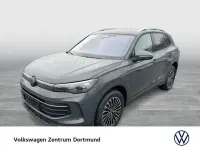 Gebraucht VW Tiguan Life 204 PS (150 kW) 2025 Delfingrau metallic SUV