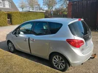 Gebraucht Opel Meriva 110 PS (80 kW) 2012 Silber Van / Kleinbus