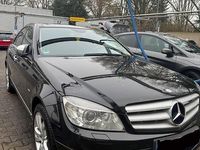 Gebraucht Mercedes C320 224 PS (164 kW) 2007 Schwarz Limousine