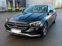 Gebraucht Mercedes E220 197 PS (144 kW) 2022 Schwarz Kombi