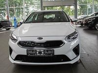 Gebraucht Kia Ceed 141 PS (103 kW) 2021 Weiß Kleinwagen
