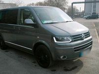 Gebraucht VW T5 140 PS (102 kW) 2012 Grau Van