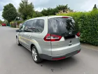 Gebraucht Ford Galaxy Individual 140 PS (102 kW) 2009 Grau Van / Kleinbus