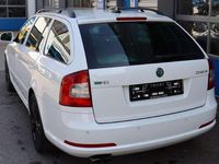 Gebraucht Skoda Octavia RS 200 PS (147 kW) 2012 Candyweiss Kombi