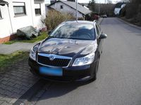 Gebraucht Skoda Octavia 122 PS (89 kW) 2010 Schwarz Kombi