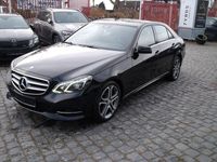 Gebraucht Mercedes E220 170 PS (125 kW) 2013 Schwarz Limousine