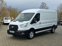 Gebraucht Ford Transit Trend 131 PS (96 kW) 2025 Weiß Van / Kleinbus