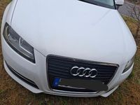 Gebraucht Audi A3 Attraction 102 PS (75 kW) 2010 Weiß Kleinwagen