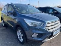 Gebraucht Ford Kuga Cool & Connect 150 PS (110 kW) 2019 Chromablau metallic (metallic) SUV