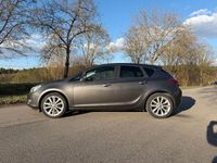 Gebraucht Opel Astra Design Edition 116 PS (85 kW) 2011 Grau Limousine