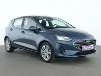 Gebraucht Ford Fiesta Titanium 125 PS (91 kW) 2022 Chroma blau Kleinwagen