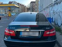 Gebraucht Mercedes E350 231 PS (169 kW) 2009 Schwarz Coupé