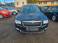 Gebraucht Skoda Superb Elegance 140 PS (102 kW) 2011 Schwarz Kombi