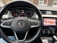 Gebraucht VW Passat 150 PS (110 kW) 2019 Silber Limousine