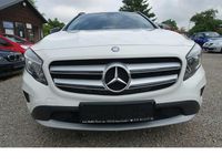 Gebraucht Mercedes GLA200 156 PS (114 kW) 2015 Weiß SUV