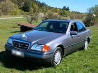 Gebraucht Mercedes C180 122 PS (89 kW) 1995 Grau Limousine