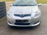 Gebraucht Toyota Auris Sol 124 PS (91 kW) 2008 Silber Kleinwagen