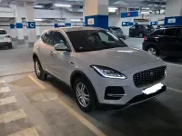 Gebraucht Jaguar E-Pace 163 PS (119 kW) 2022 Grau SUV