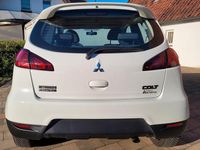 Gebraucht Mitsubishi Colt 75 PS (55 kW) 2013 Weiß Kleinwagen