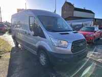 Gebraucht Ford Transit 131 PS (96 kW) 2017 Silber Van / Kleinbus