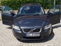 Gebraucht Volvo V50 109 PS (80 kW) 2010 Schwarz Kombi