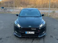Gebraucht Ford Focus ST 250 PS (183 kW) 2018 Schwarz Limousine