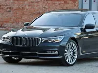 Gebraucht BMW 750L Sport Line 449 PS (330 kW) 2018 Grau Limousine