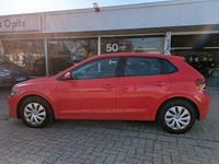 Gebraucht VW Polo Comfortline 75 PS (55 kW) 2018 Rot Kleinwagen