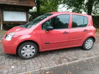 Gebraucht Renault Modus 75 PS (55 kW) 2004 Rot Van / Kleinbus