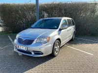 Gebraucht Lancia Voyager 163 PS (119 kW) 2012 Silber Van / Kleinbus