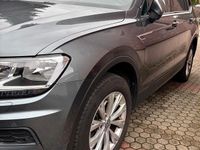 Gebraucht VW Tiguan 150 PS (110 kW) 2019 Grau SUV